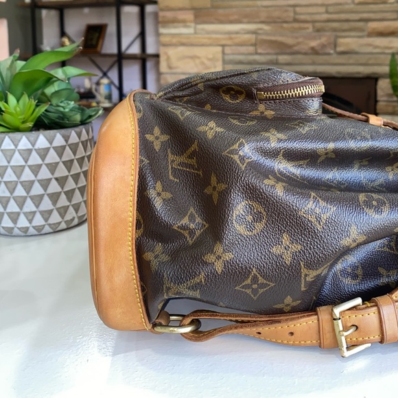 ❤️authentic backpack gm - Picture 9 of 16